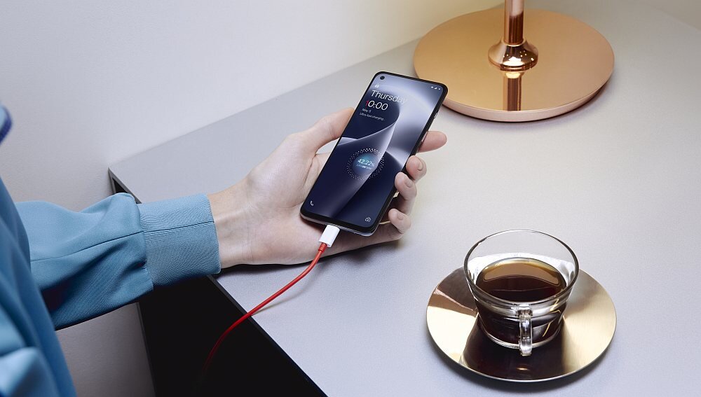 Smartfon ONEPLUS Nord 2T  ekran bateria aparat procesor ram pamięć pojemność rozdzielczość zdjęcia filmy opis dane cechy blokady system łączność wifi bluetooth obudowa szkło odporność porty muzyka transfer sieć przekątna matryca waga czujniki