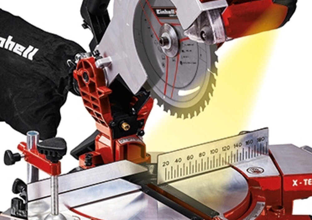 Pilarka ukosowa EINHELL TC-SM 216 tarcza tnąca 216 mm średnica otworu 30 mm ostrze z węglików spiekanych laser linii cięcia