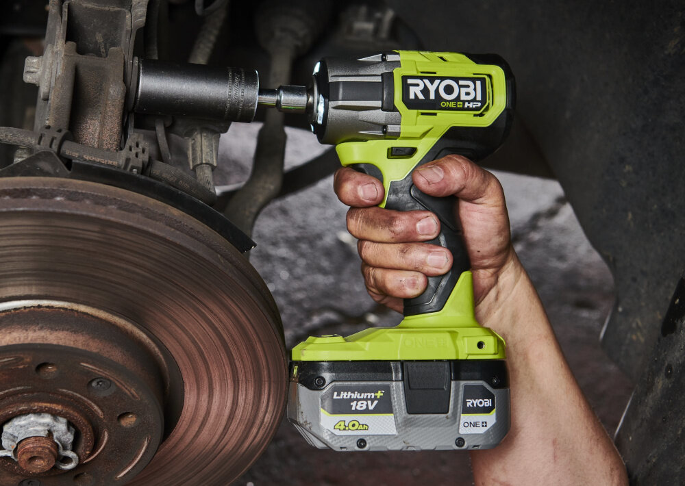 Akumulator RYOBI RC18120-140X 4.0Ah 18V + Ładowarka pojemnosc 4,0 Ah kompatybilnosc ze wszystkimi narzedziami serii RYOBI 18 V ONE+ oszczednosc