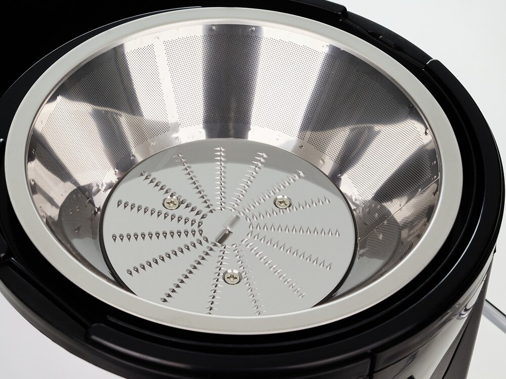 Sokowirówka ADLER AD 4128 filtr ze stali nierdzewnej, oddzielenie soku od pulpy, klarowny sok, łatwe czyszczenie