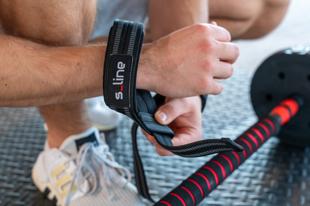 Paski do podnoszenia ciężarów S-LINE SA001 2 szt. pewnosc chwytu asekuracja nadgarstkow cwiczenia na drazku system wiazania na petle miekka wsciolka