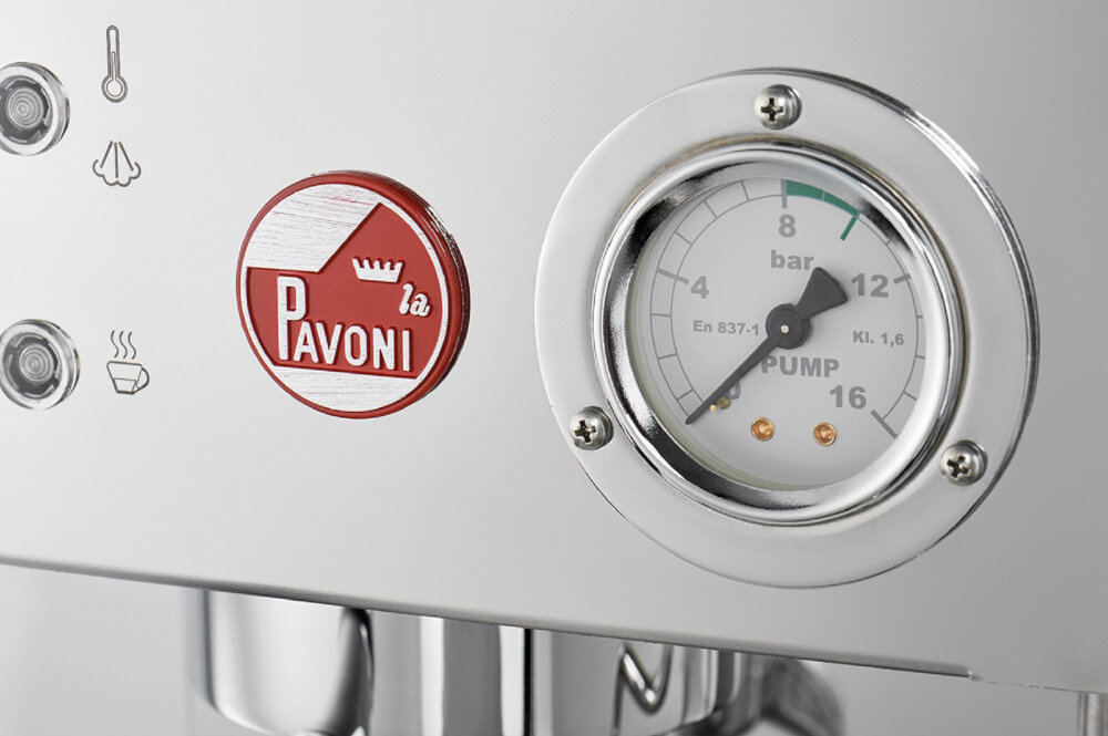 Ekspres LA PAVONI LPMCSR02EU moc 950W system wysokocisnieniowy 15bar