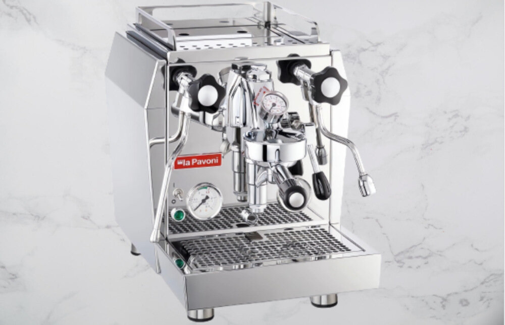 Ekspres LA PAVONI LPSGEV01EU Funkcja zaparzania wytwarzania pary goracej wody alarm powiadomienie