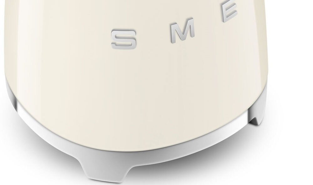 Czajnik SMEG KLF05CREU Kremowy obrotowa podstawa 360 stopni ustawienie czajnika pod dowolnym kątem antypoślizgowa podstawa stabilność schowek na przewód zasilajacy wygodny w przechowywaniu