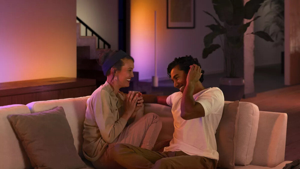 Lampa podłogowa PHILIPS HUE Signe Gradient 215946 Bluetooth żywe światło barwa świetlna w zakresie 2000-6500 Hue white Color Ambiance możliwość aranżacji świetlnej dynamiczne sceny