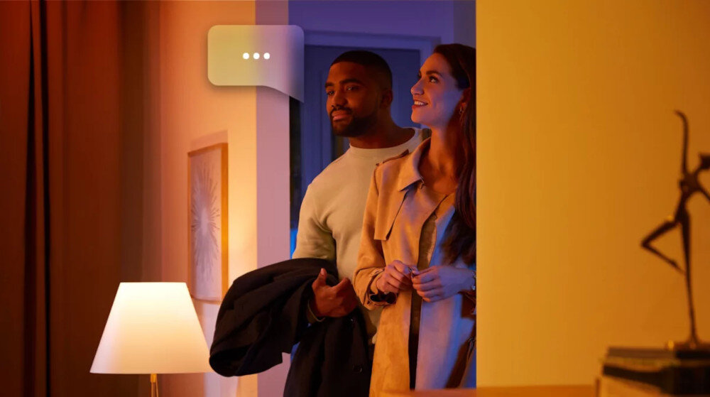 Lampa podłogowa PHILIPS HUE Signe Gradient 215946 Bluetooth współpracuje z Amazon Alexa Asystentem Google Google Nest Amazon Echo proste polecenia głosowe kontrola wielu punktów światła sterowanie jedną wybraną lampą