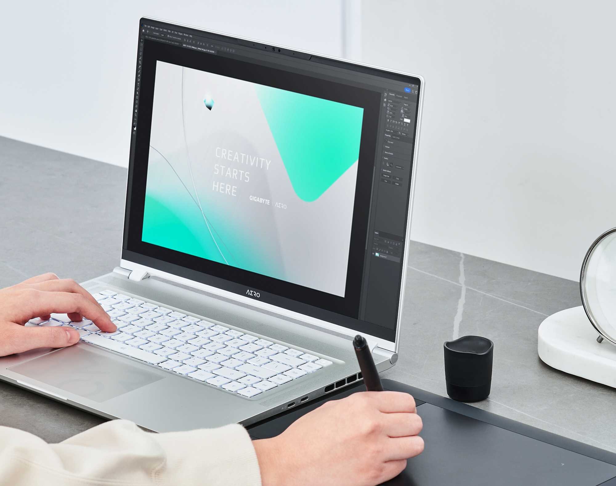 Laptop GIGABYTE Aero - Laptop Gamingowy