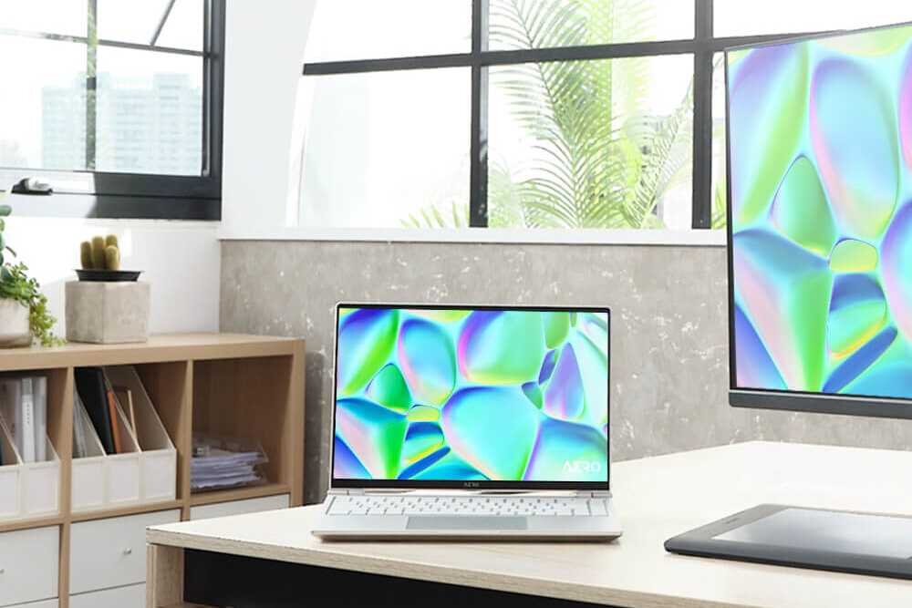 Laptop GIGABYTE Aero - Design