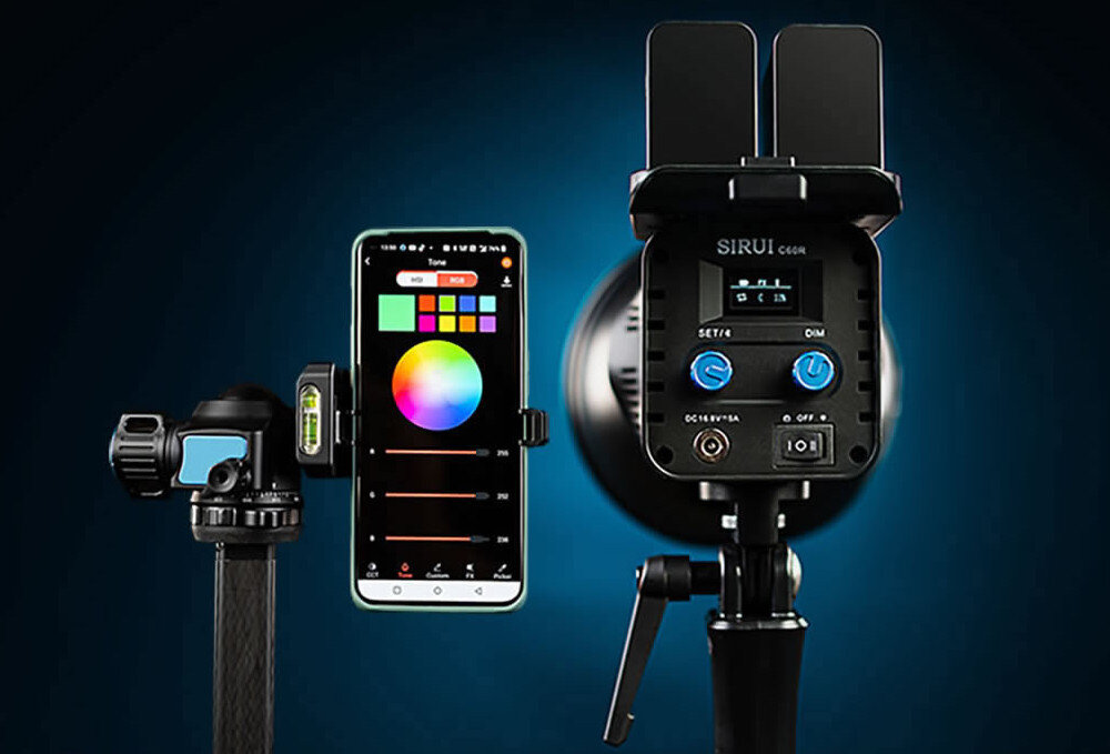 Lampa LED SIRUI C60R RGB/WB (2800 K - 6500 K) parametry światło jasność barwa temperatura