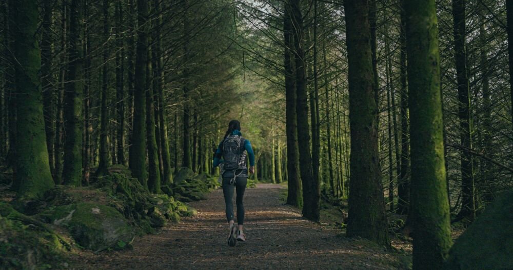 Smartfon CAT S75   ekran bateria aparat procesor ram pamięć pojemność rozdzielczość zdjęcia filmy opis dane cechy blokady system łączność wifi bluetooth obudowa szkło odporność porty muzyka transfer sieć przekątna matryca waga czujniki oled amoled ips