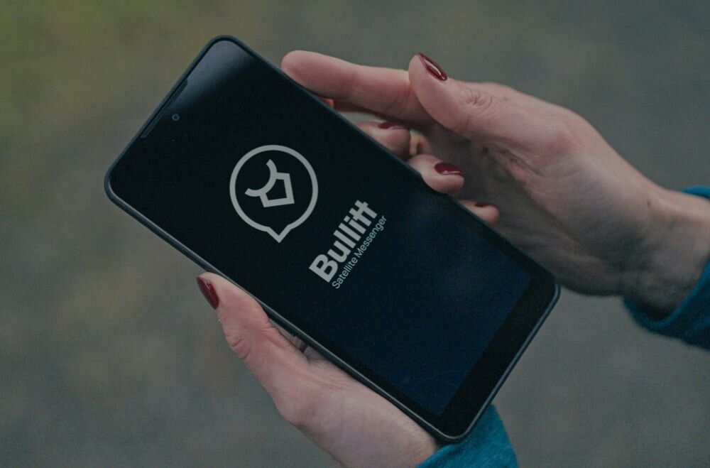 Smartfon CAT S75   ekran bateria aparat procesor ram pamięć pojemność rozdzielczość zdjęcia filmy opis dane cechy blokady system łączność wifi bluetooth obudowa szkło odporność porty muzyka transfer sieć przekątna matryca waga czujniki oled amoled ips