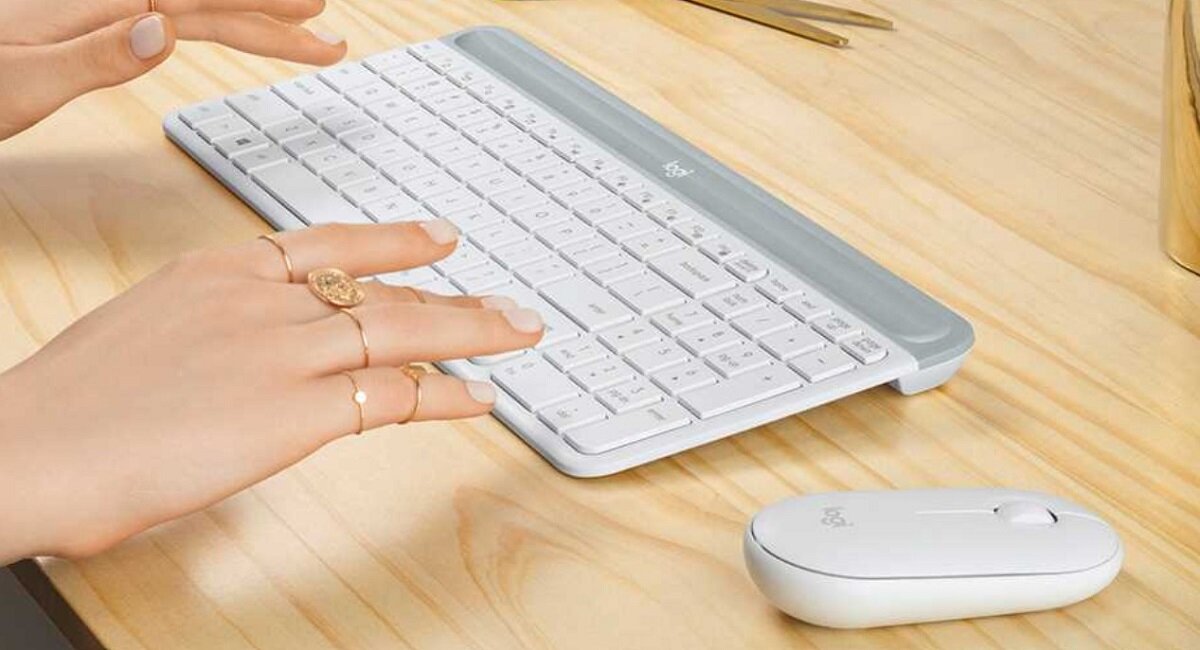 Zestaw LOGITECH MK470 Różowy minimalistyczna konstrukcja Niezawodność wygoda Elegancja minimalistyczny design Bezprzewodowa Wysoka wydajność