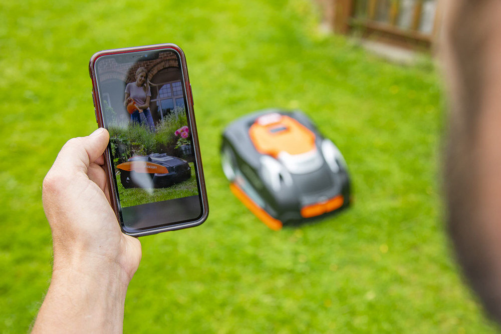 Robot koszący YARD FORCE YF-RNX100I sterowanie Wi-Fi sterowanie Wi-Fi aplikacja mobilna Cloudhawk