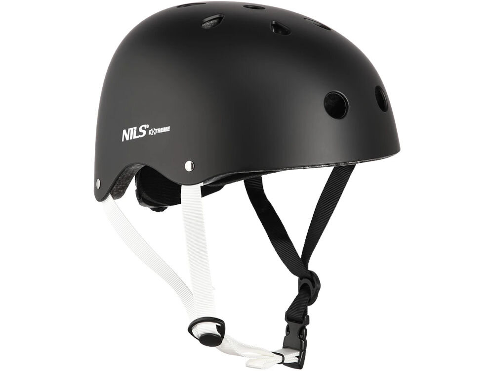 Kask NILS EXTREME MTW001 Czarny (rozmiar S) kask zwrócony skosem do przodu widoczne otwory wentylacyjne logo pasek zapinany pod brodą