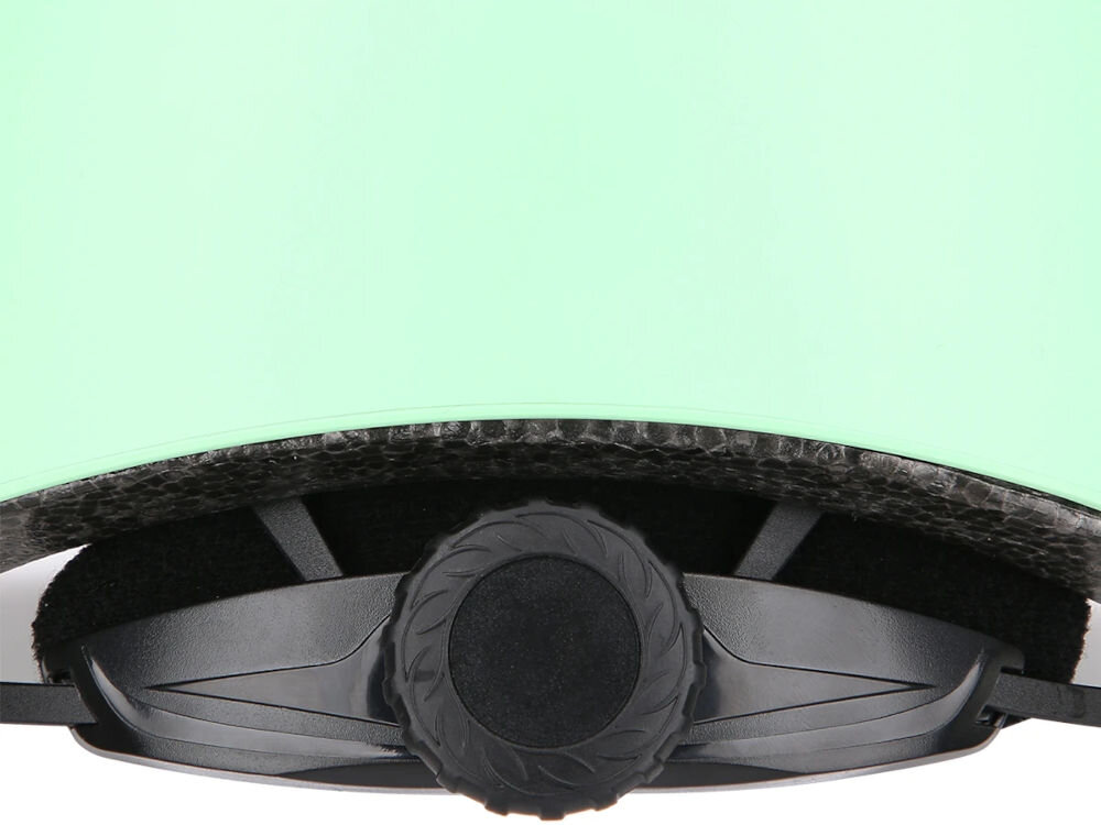 Kask NILS EXTREME MTW001 Miętowy (rozmiar S) zbliżenie na pokrętło regulacji dopasowanie rozmiaru