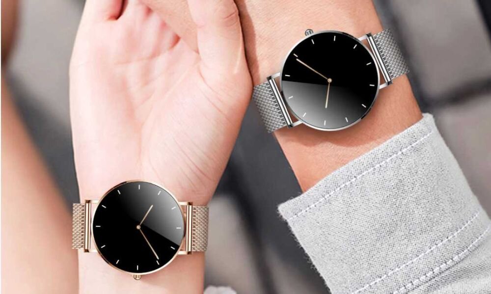 Smartwatch MANTA Alexa   ekran bateria czujniki zdrowie sport pasek ładowanie pojemność rozdzielczość łączność sterowanie krew puls rozmowy smartfon aplikacja 