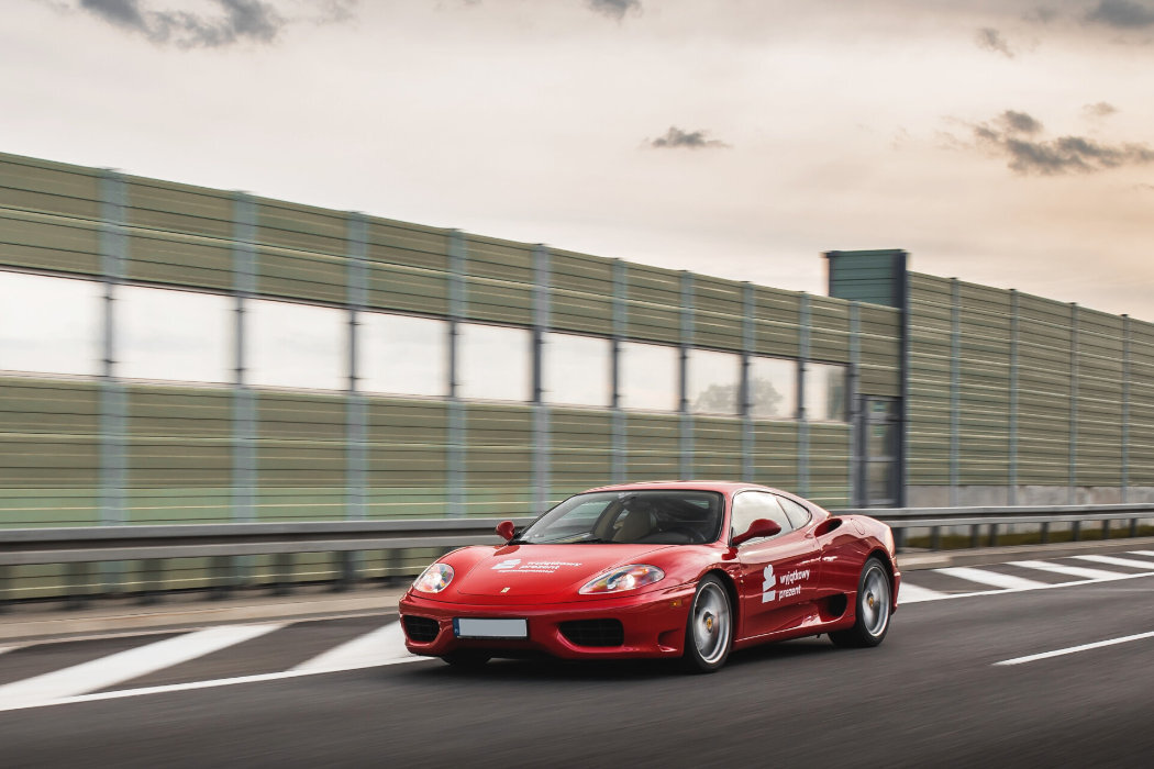 Karta podarunkowa WYJĄTKOWY PREZENT Jazda Ferrari Ulicami Miasta
wypoczynek relaks potrzeby marzenia