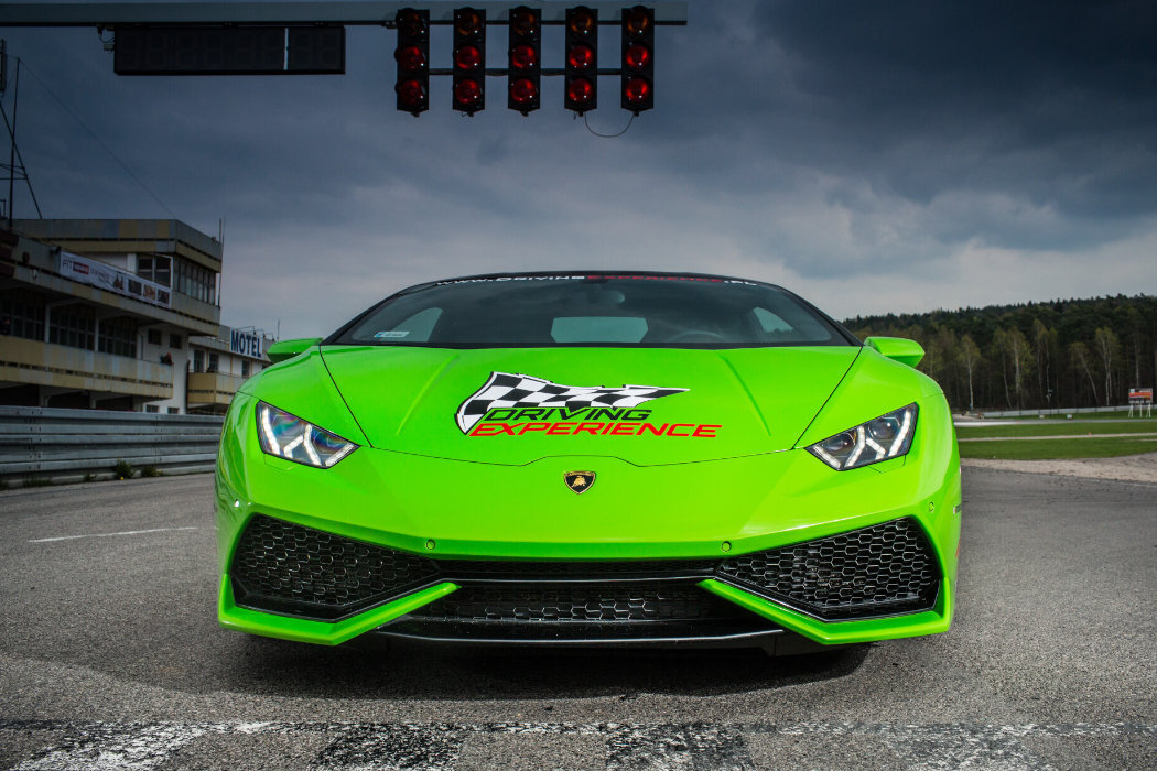 Karta podarunkowa WYJĄTKOWY PREZENT Jazda Lamborghini Huracan (5 okrążeń)
wypoczynek relaks potrzeby marzenia