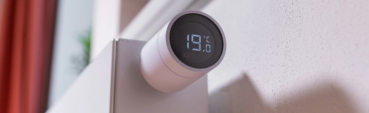 Głowica termostatyczna TESLA Smart Valve Style TSL-TRV-GS361A ZigBee