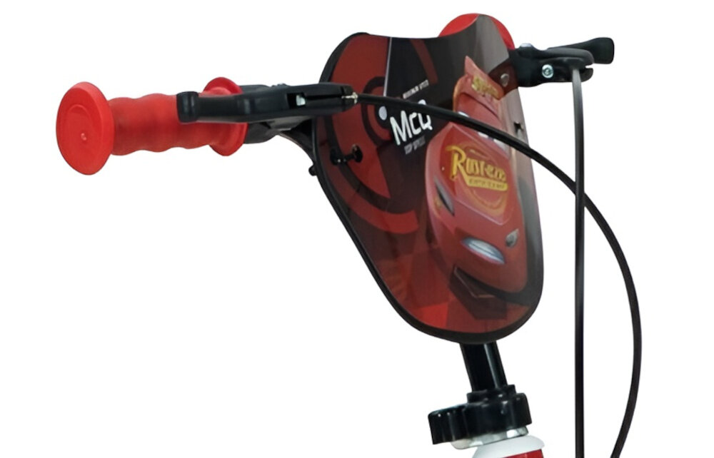 Rower dziecięcy HUFFY Disney Auta 14 cali dla chłopca Czerwony zbliżenie na kierownicę zdjęcie na białym tle brak uczucia dyskomfortu odpowiednia pozycja ciała uchwyty z antypoślizgowego materiału kolorowa plakietka z wizerunkiem słynnego Zygzaka McQueena