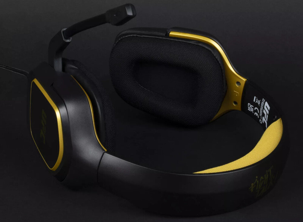 Słuchawki KONIX UFC wygląd styl kolory obudowa