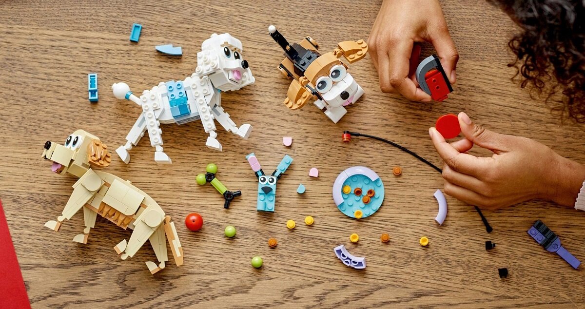 LEGO CREATOR Urocze psiaki 31137 dziecko kreatywność zabawa nauka rozwój klocki figurki minifigurki jakość tradycja konstrukcja nauka wyobraźnia role jakość bezpieczeństwo wyobraźnia budowanie pasja hobby funkcje instrukcja aplikacja LEGO Builder Psie przygody