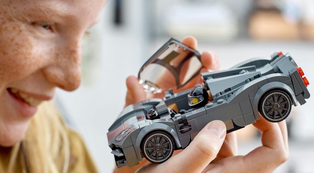 LEGO Speed Champions Pagani Utopia 76915 dziecko kreatywność zabawa nauka rozwój klocki figurki minifigurki jakość tradycja konstrukcja nauka wyobraźnia role jakość bezpieczeństwo wyobraźnia budowanie pasja hobby funkcje instrukcja aplikacja LEGO Builder