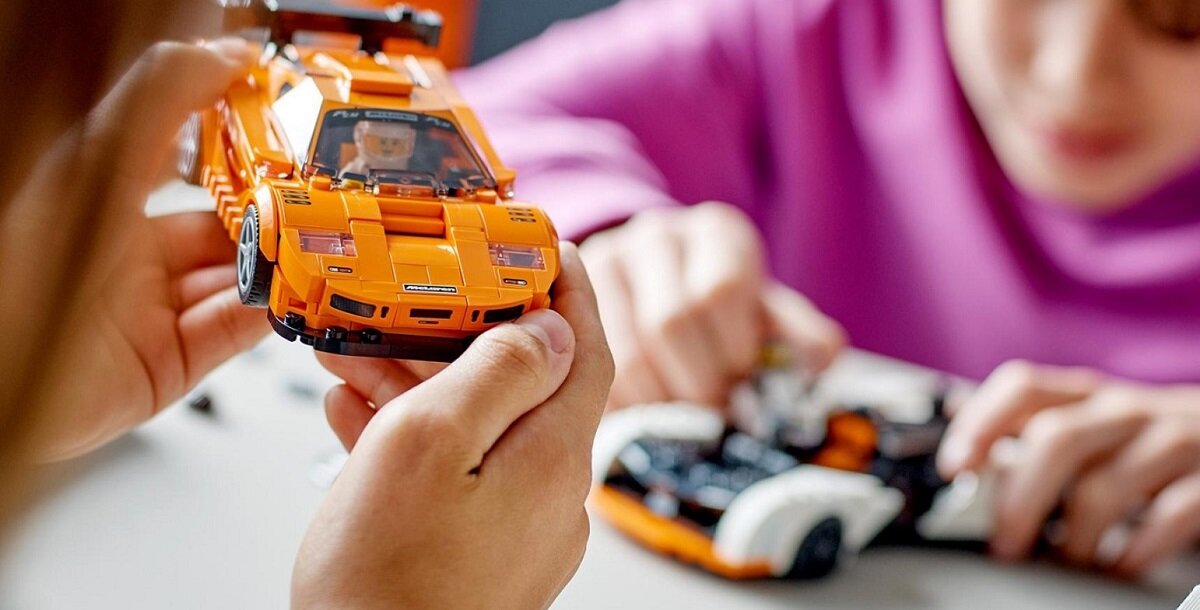 LEGO Speed Champions McLaren Solus GT i McLaren F1 LM 76918 dziecko kreatywność zabawa nauka rozwój klocki figurki minifigurki jakość tradycja konstrukcja nauka wyobraźnia role jakość bezpieczeństwo wyobraźnia budowanie pasja hobby funkcje instrukcja aplikacja LEGO Builder
