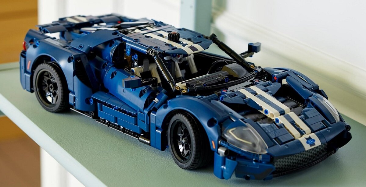 LEGO Technic Ford GT, wersja z 2022 roku 42154 dziecko kreatywność zabawa nauka rozwój klocki figurki minifigurki jakość tradycja konstrukcja nauka wyobraźnia role jakość bezpieczeństwo wyobraźnia budowanie pasja hobby funkcje instrukcja aplikacja LEGO Builder