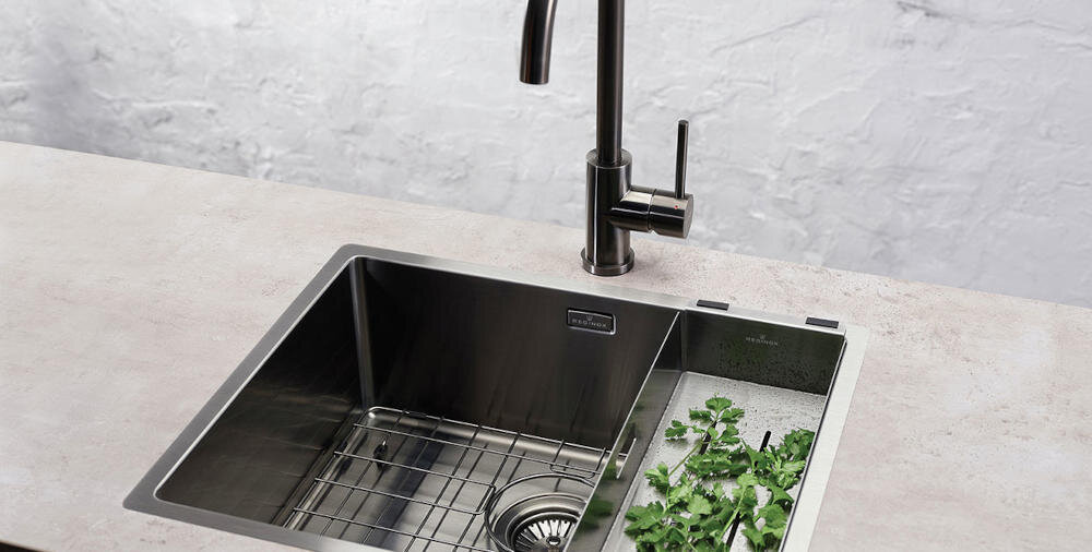 REGINOX Cano poręczna elegancka dźwignia boczna bateria czystość użytkowanie zacieki bakterie obrotowa wylewka