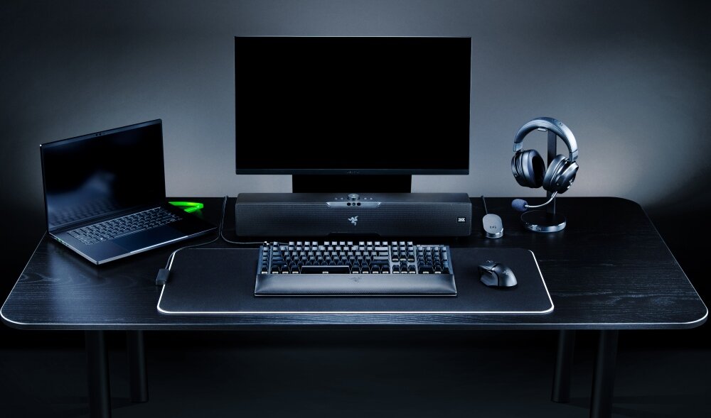 Klawiatura RAZER BlackWidow V4 Pro przewodowe rozwiązanie łączność czas reakcji podświetlanie oprogramowienia wydajność obsługa wygoda zastosowanie