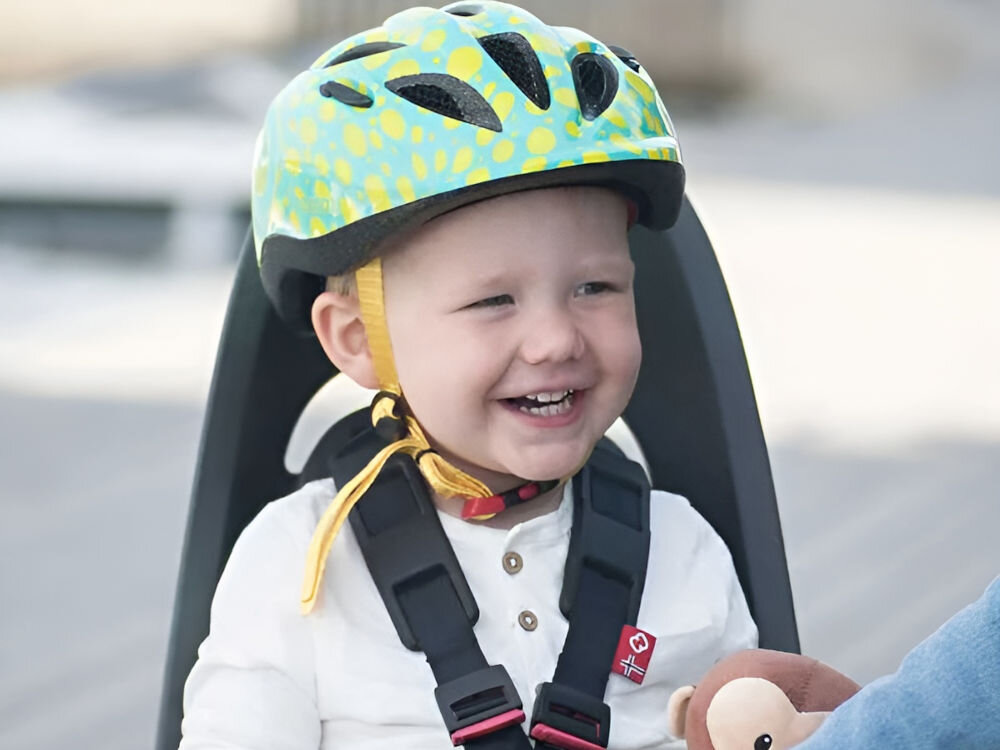 Fotelik rowerowy HAMAX Zenith Adapter Szaro-czerwony odblaski szelki paski rower z bagażnikiem bez