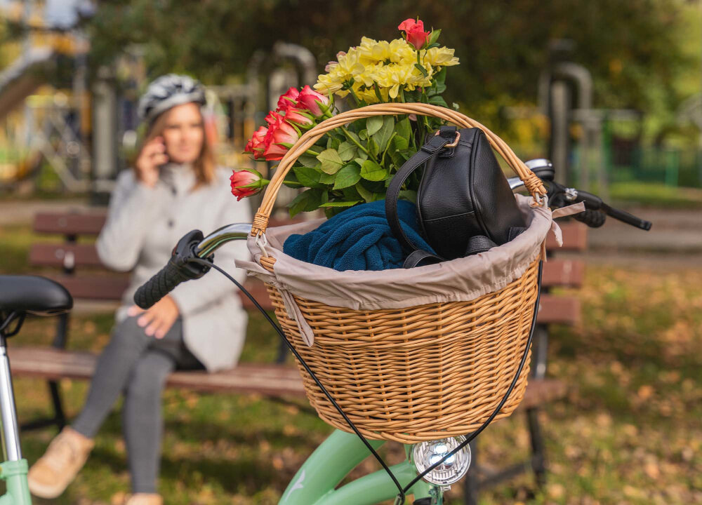 Koszyk wiklinowy na rower VÖGEL VKS-702 CP Stylowy montowany na kierownicy