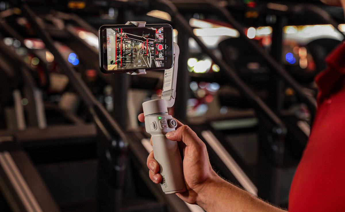 Gimbal ZHIYUN Smooth Q4 Combo Biały aplikacja obsługa funkcje smartfon kompatybilność