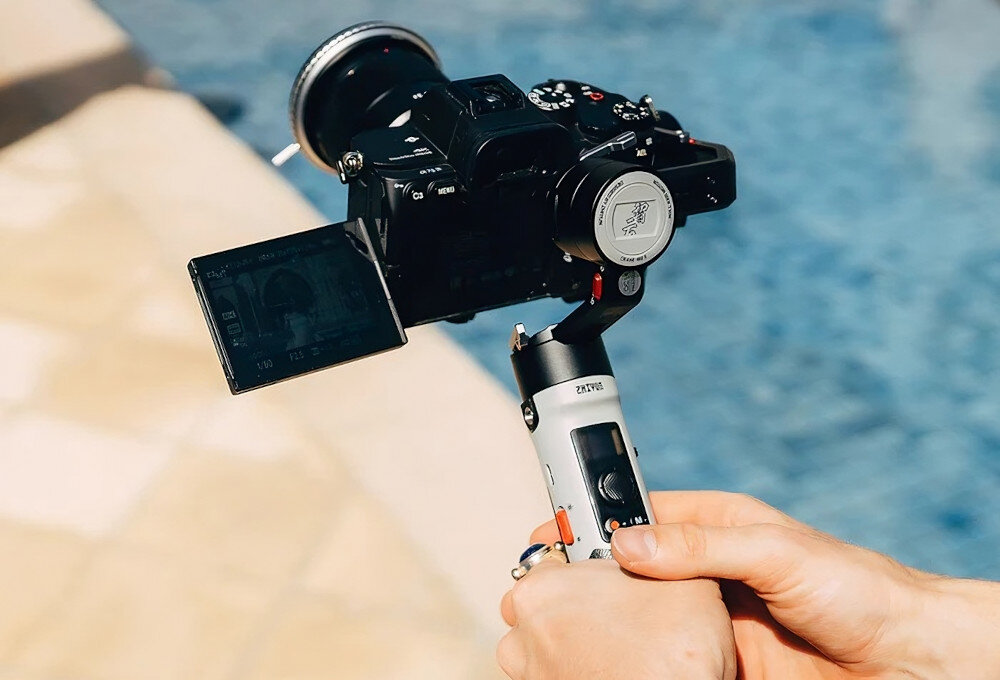 Gimbal ręczny ZHIYUN Crane M2S Combo wyświetlacz przekątna informacje sterowanie