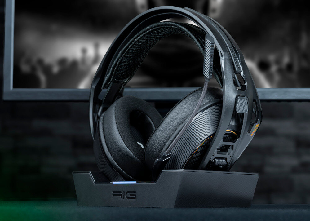 Słuchawki NACON Rig 800 Pro HS jakość dźwięk przetworniki konsole xbox dolby atmos wygoda komfort mikrofon stacja bazowa zgodność