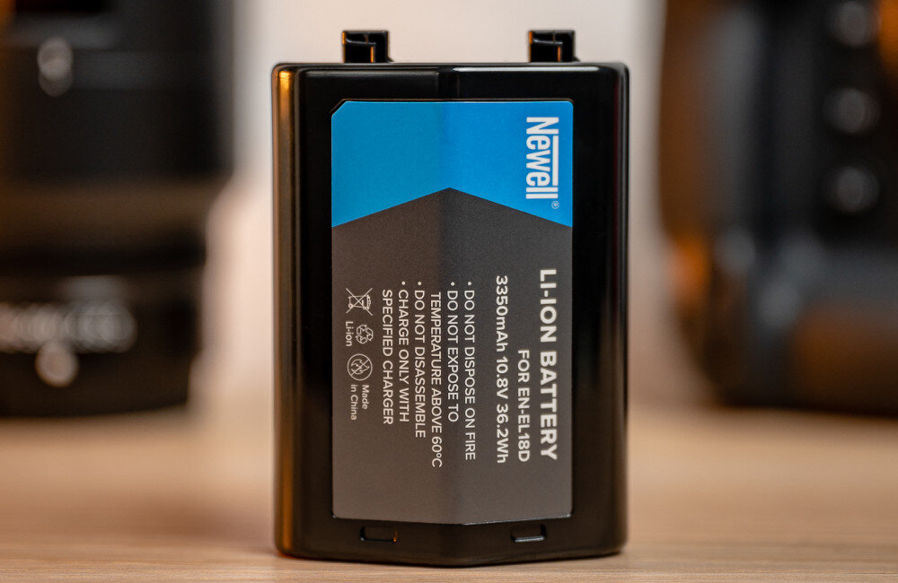 Akumulator NEWELL EN-EL18d 3350 mAh do Nikon zabezpieczenia układ pojemność bezpieczeństwo
