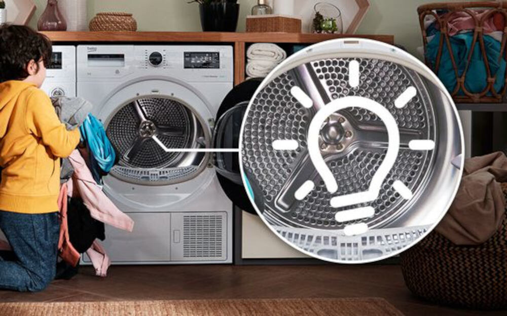 Suszarka BEKO DS8522RTDCX oswietlenie bebna