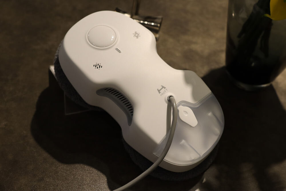 Robot do czyszczenia okien XIAOMI Hutt C6 funkcjonalan technologia niezawodność elegancję łatwiejsze szybsze przyjemniejsze sprztanie perfekcyjne efekty wygoda praktyczne rozwiązania jakość 