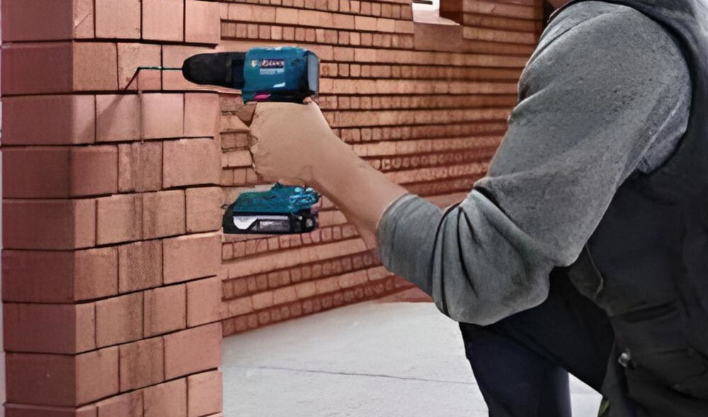 Wiertarko-wkrętarka BOSCH Professional GSB 185-LI 06019K3103 funkcja udaru częstotliwość do 27000 ud/min praca w betonie w cegle średnica do 10 mm