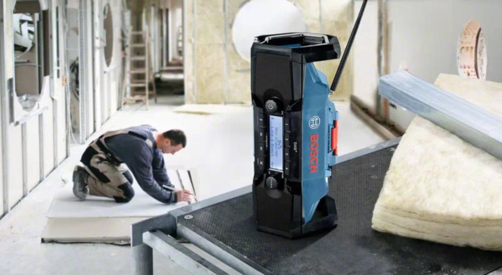 Radio budowlane BOSCH Professional GPB 18V-2 C zasilanie obsługa
