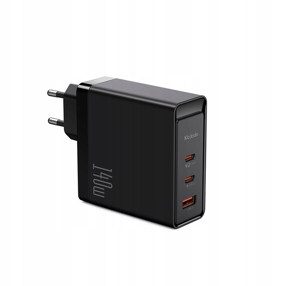 Czarna ładowarka sieciowa z trzema portami USB-C i jednym USB, z widocznym logo \'Mcdodo\' oraz oznaczeniami mocy przy portach. Na boku ładowarki znajduje się napis \'140W\'.