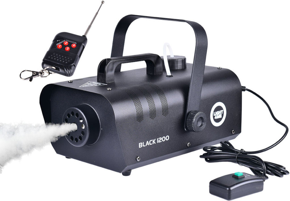 Wytwornica dymu LIGHT4ME Black 1200 sterowanie obsługa pilot kontrola