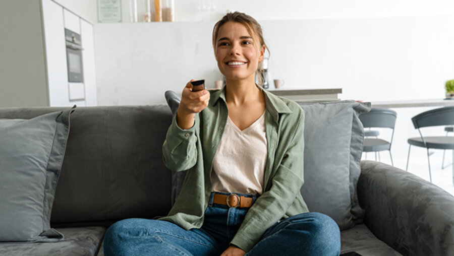 Telewizor SHARP FL1EA  - asysytent głosowy