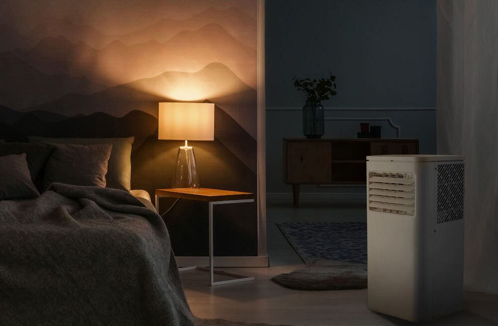 Klimatyzator SENCOR SAC MT7048C funkcja timer możliwe zaprogramowanie właczania wyłączania przedział do 24 godzin pełna kontrola nad czasem pracy funkcja sleep cicha efektywna praca podczas snu komfortowy nieprzerwany sen