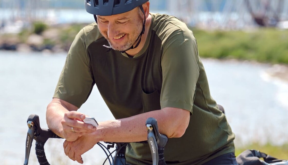 Licznik rowerowy SIGMA BC 12.0 WR Kompaktowy ergonomiczny funkcjonalny rowerzyści rower trening Wyświetlacz Funkcje pomiarowe