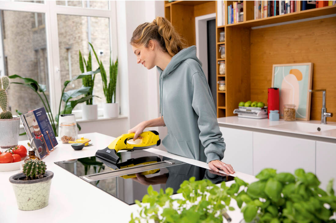 Myjka do okien KARCHER WV 50 1.633-178.0 czyszczenie zasilanie bateryjne odsysanie bez smug funkcja ssania