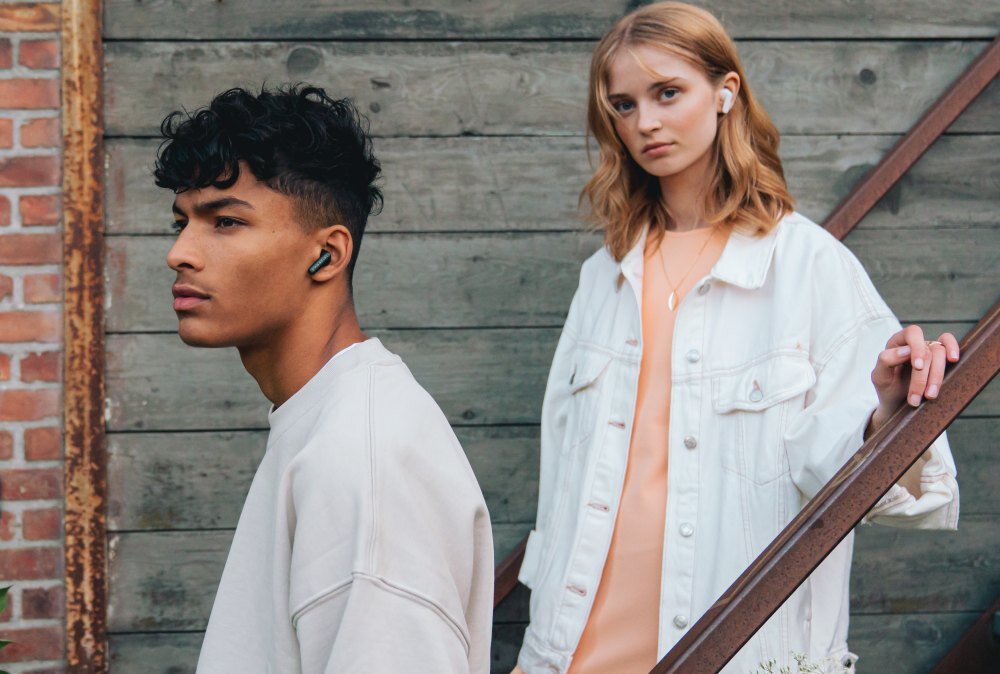 Słuchawki douszne URBANISTA Copenhagen styl sterowanie czas pracy ruch swoboda