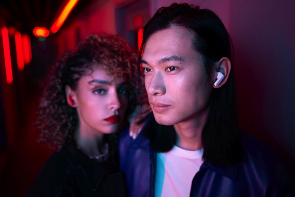 Słuchawki dokanałowe URBANISTA Atlanta rytm muzyka sterowanie moc dźwięk energia jakość czas pracy aplikacja