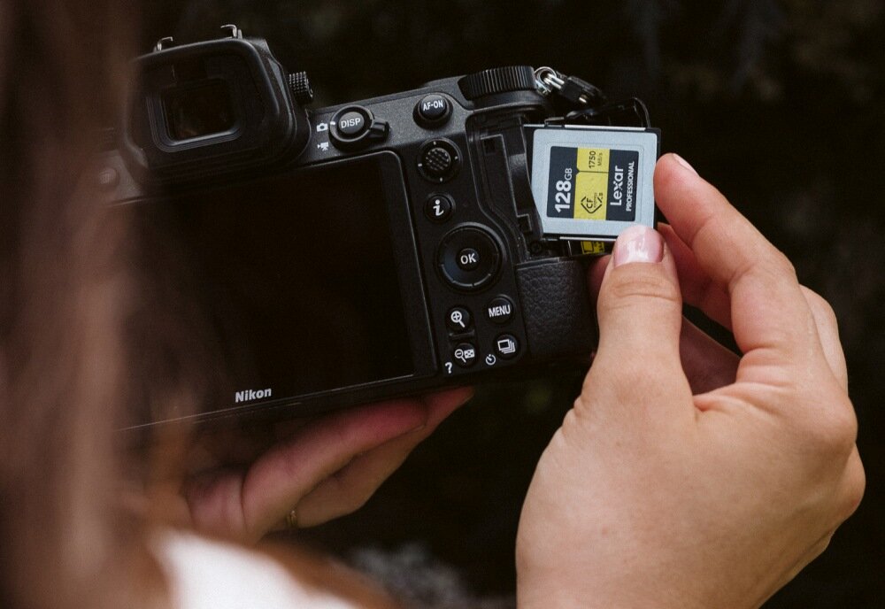 Karta pamięci LEXAR CFexpress Pro Gold wydajność prędkość  pojemność warunki praca